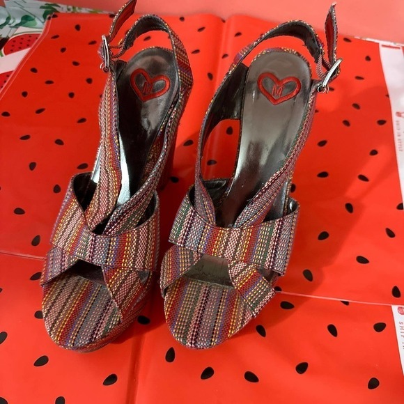 MADELINE wedges - Picture 1 of 5